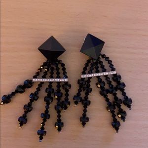 Black fan earrings